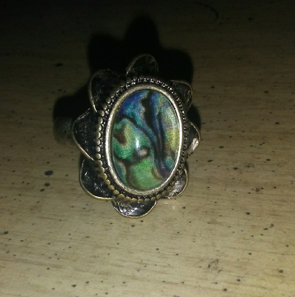 Ring